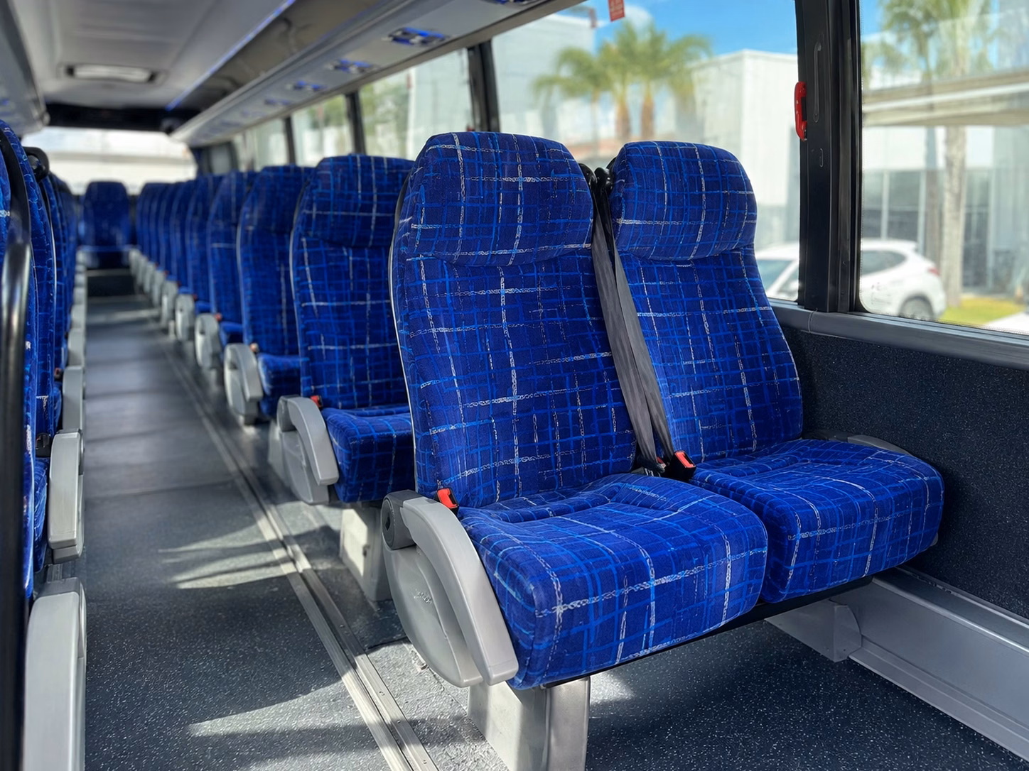 the best way to handle airport transfers for out of town wedding guests