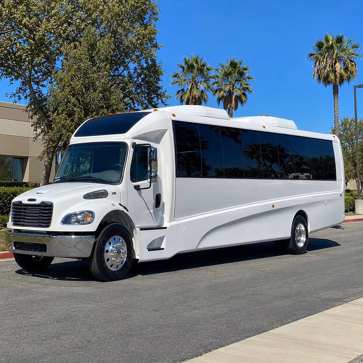 vallejo 15 passenger minibus rental