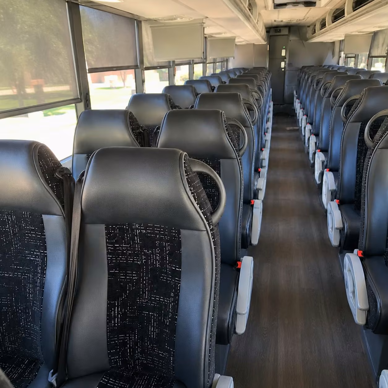 vallejo airport transfer shuttle bus services